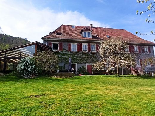 Luxury home in Husseren-Wesserling, Haut-Rhin