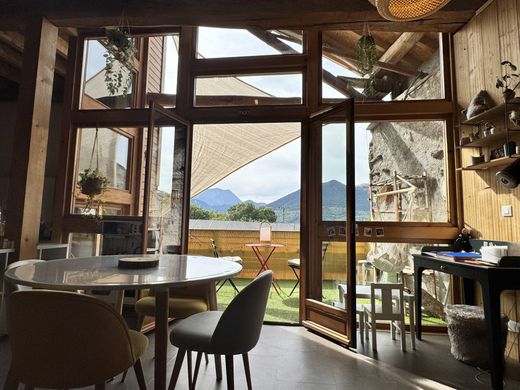 Элитный дом, Ле Дезальп, Isère