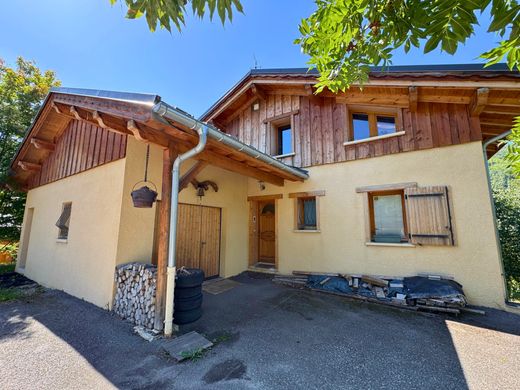Chalet in Saint-Martin-de-Belleville, Savoy