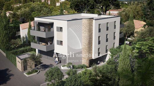 Apartment in Saint-Aygulf, Var
