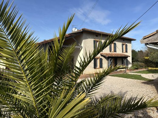 Luxus-Haus in L'Isle-en-Dodon, Haute-Garonne