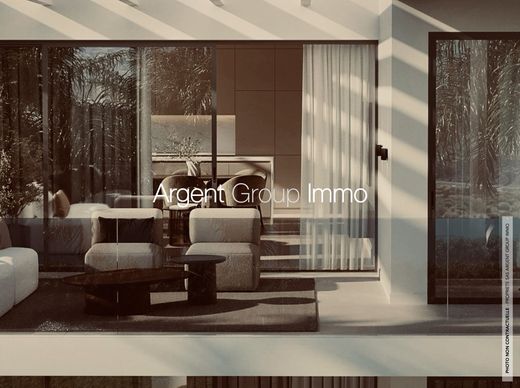 Apartment / Etagenwohnung in Toulon, Var