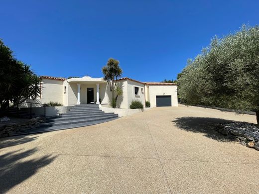 Villa a Saint-Georges-d'Orques, Hérault