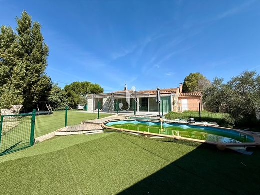 호화 저택 / Gardanne, Bouches-du-Rhône