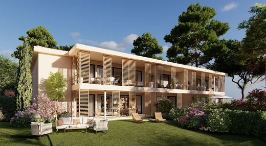 Apartament w Sanary-sur-Mer, Var