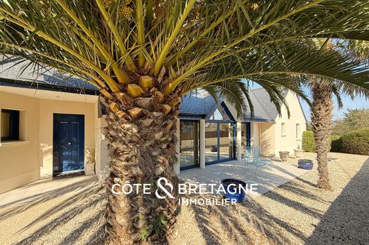 Luxury home in Pléneuf-Val-André, Côtes-d'Armor