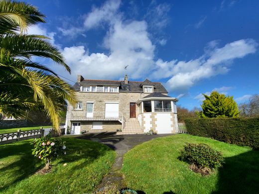 Luxury home in Saint-Cast-le-Guildo, Côtes-d'Armor