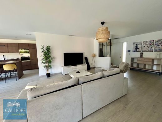 Luksusowy dom w Ludon-Médoc, Gironde