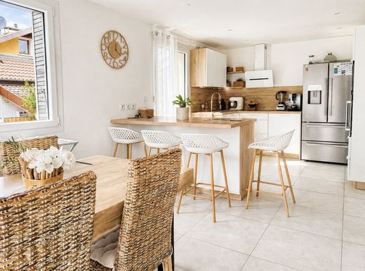 Apartment in Meythet, Haute-Savoie
