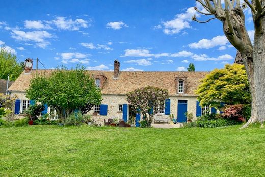 Luxury home in Septeuil, Yvelines