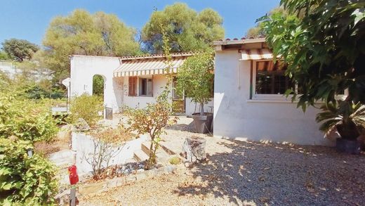 Villa in Bastelicaccia, South Corsica