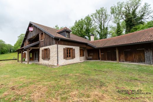 Luxe woning in Ouhans, Doubs