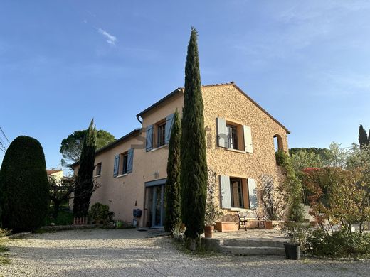Maison de luxe à La Calmette, Gard