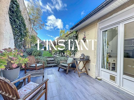 Casa di lusso a Reims, Marna