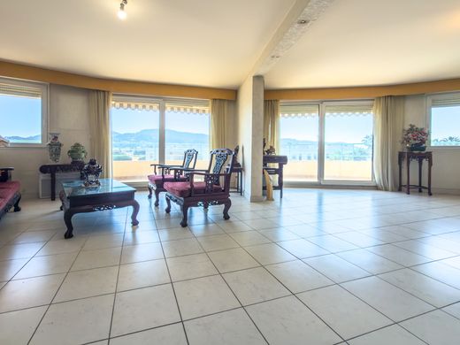 Apartment in Hyères, Var