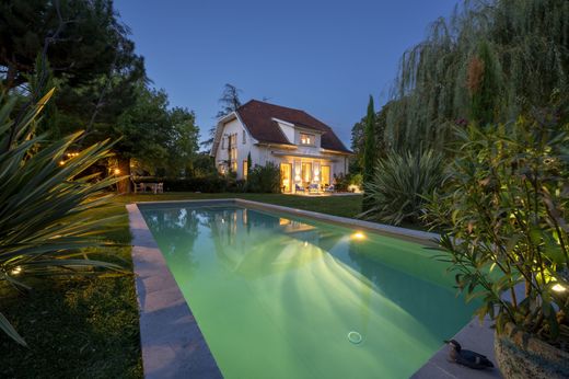 Luxury home in Charbonnières-les-Bains, Rhône