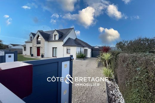 Casa di lusso a Lanvollon, Côtes-d'Armor
