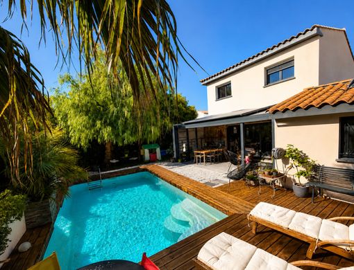 Luxury home in Lunel-Viel, Hérault