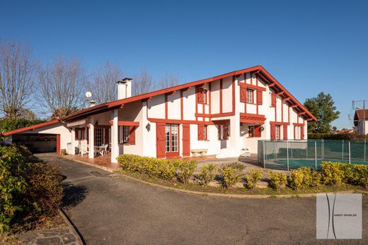 Casa di lusso a Saint-Jean-de-Luz, Pirenei atlantici