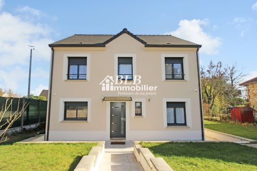 Luxury home in Le Perray-en-Yvelines, Yvelines
