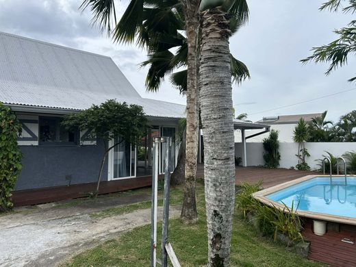 Luxus-Haus in Saint-Denis, Réunion