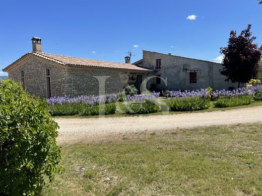 빌라 / Sault, Vaucluse