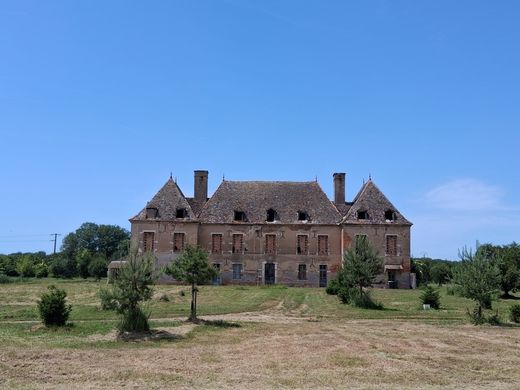 Château à Beaune, Côte-d'Or