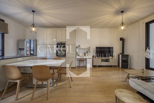 ‏בתי יוקרה ב  Annecy, Haute-Savoie