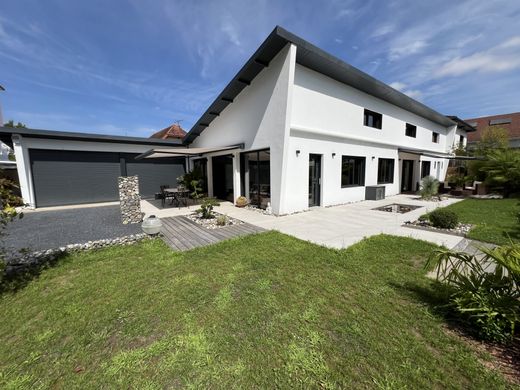 Loft in Jurançon, Pyrénées-Atlantiques