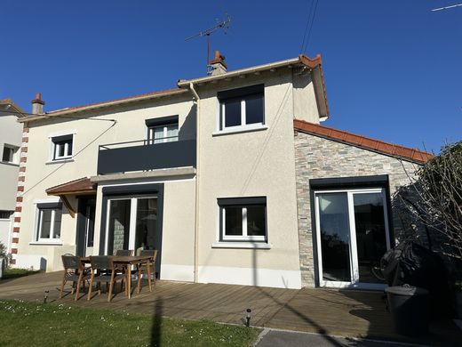 Maison de luxe à Vaires-sur-Marne, Seine-et-Marne