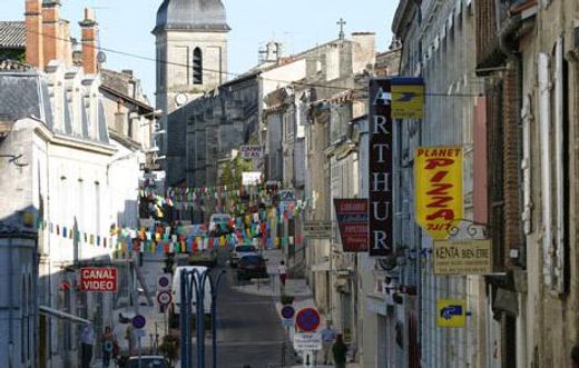 Luxe woning in Marmande, Lot-et-Garonne