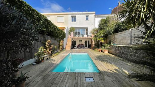 Luxury home in Royan, Charente-Maritime