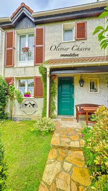 Casa de lujo en Saint-Germain-en-Laye, Yvelines