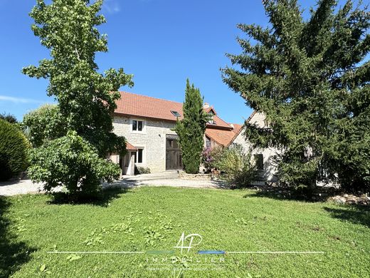 Casa de lujo en Nuits-Saint-Georges, Cote D'Or