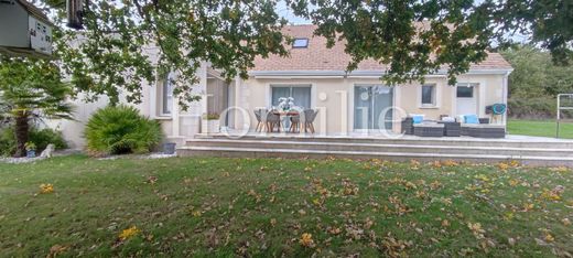 Luxus-Haus in Civray-de-Touraine, Indre-et-Loire