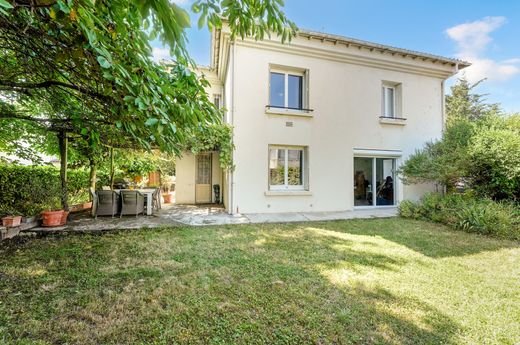 منزل ﻓﻲ تولوز, Upper Garonne