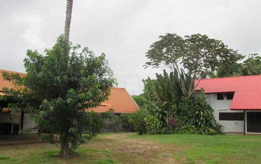 Grond in Rémire-Montjoly, Arrondissement de Cayenne