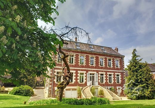 Laon, Aisneの高級住宅