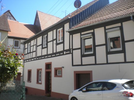 Casa di lusso a Wissembourg, Basso Reno
