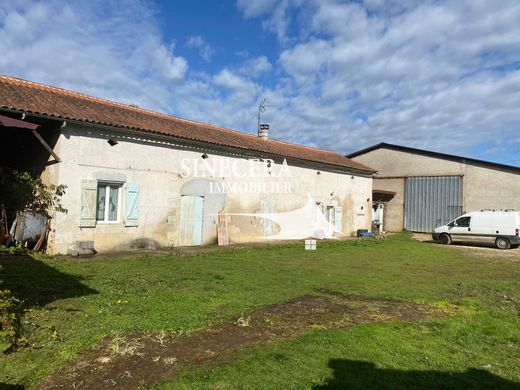 Luxury home in Vanxains, Dordogne