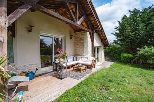 Luxus-Haus in Thoiry, Yvelines