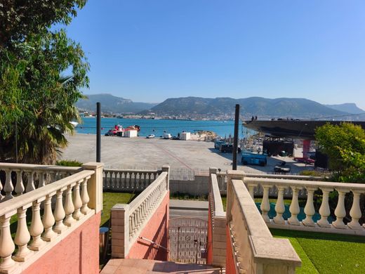 Luxury home in La Seyne-sur-Mer, Var