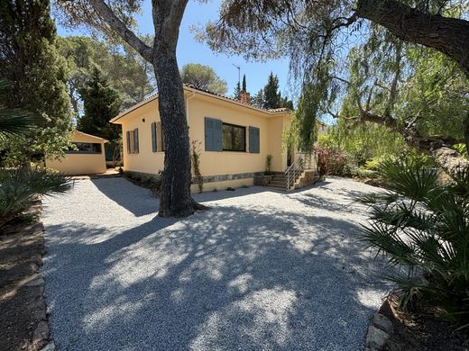 Luxury home in Saint-Raphaël, Var