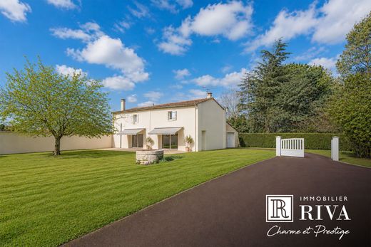 Maison de luxe à Quinsac, Gironde