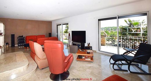 Casa de lujo en Beaumont-lès-Randan, Puy de Dome