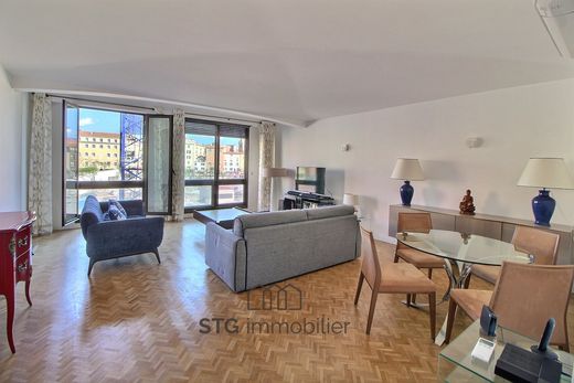 Apartamento - Ajaccio, Córsega do Sul