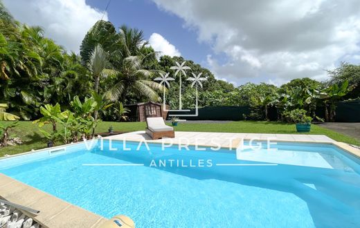 Luxe woning in Sainte-Anne, Guadeloupe