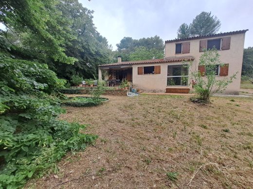 Luxus-Haus in Aubagne, Bouches-du-Rhône