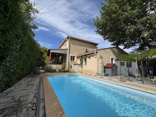 Villa a Pourrières, Var