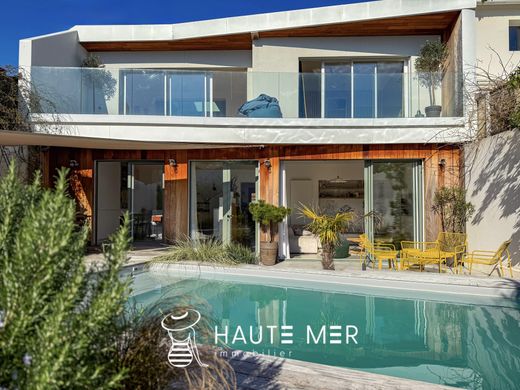Luxury home in Les Sables-d'Olonne, Vendée